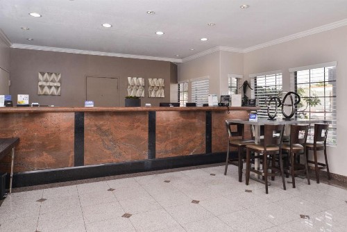 Best Western Airpark Hotel - Los Angeles LAX Airport - image 3