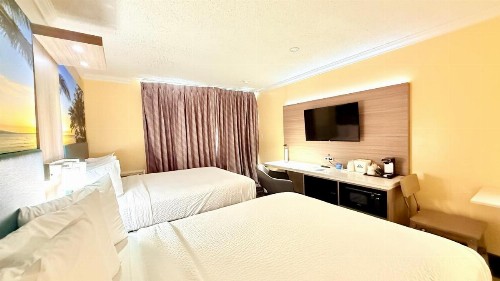Days Inn by Wyndham Los Angeles LAX/VeniceBch/Marina DelRay - image 13