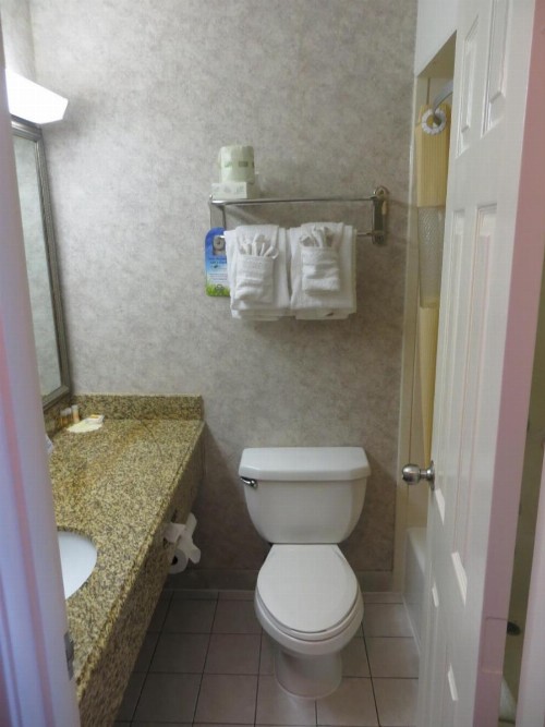 Days Inn by Wyndham Los Angeles LAX/VeniceBch/Marina DelRay - image 16