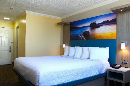 Days Inn by Wyndham Los Angeles LAX/VeniceBch/Marina DelRay - image 20