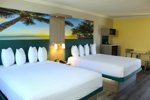Days Inn by Wyndham Los Angeles LAX/VeniceBch/Marina DelRay - image 9