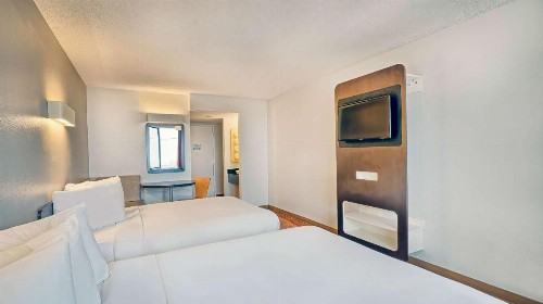 Motel 6-Los Angeles CA - Los Angeles - LAX - image 23