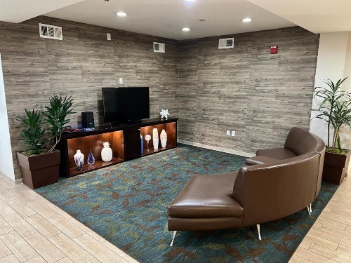 Candlewood Suites LAX Hawthorne an IHG Hotel - image 14