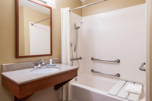 Candlewood Suites LAX Hawthorne an IHG Hotel - image 26
