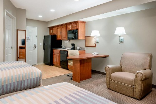 Candlewood Suites LAX Hawthorne an IHG Hotel - image 38