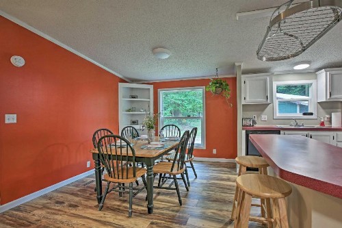 Interlochen Family Home on Green Lake - image 13