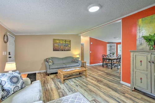 Interlochen Family Home on Green Lake - image 2