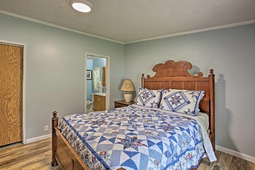 Interlochen Family Home on Green Lake - image 4