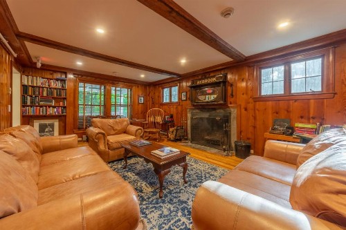 Cranmore Mountain Lodge Bed & Breakfast - image 15