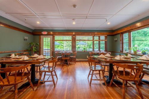 Cranmore Mountain Lodge Bed & Breakfast - image 48
