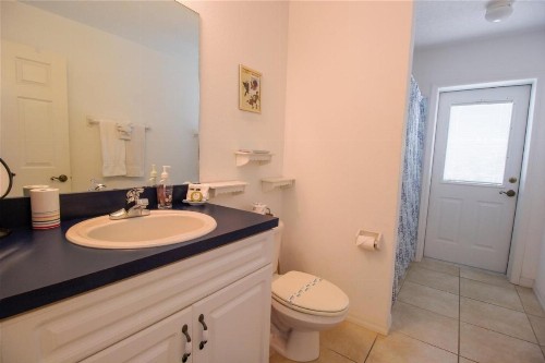 Pool home close to golf and Nature - Comfort - 4 bedroom - image 8