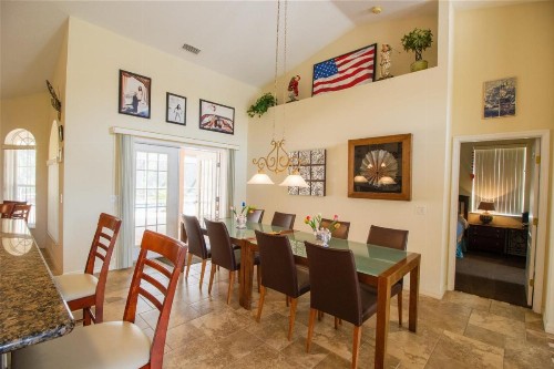 Villa Eagle - Executive - 3 bedroom - image 11