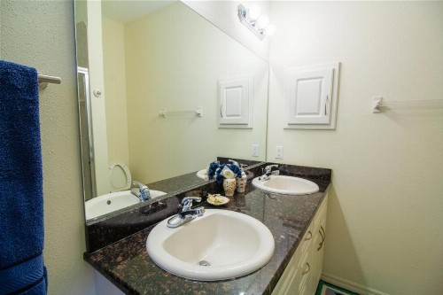 Villa Eagle - Executive - 3 bedroom - image 4