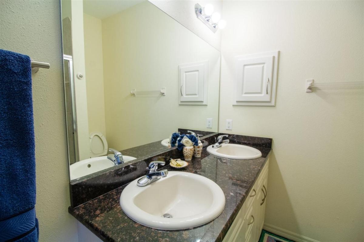 Villa Eagle - Executive - 3 bedroom - image 4