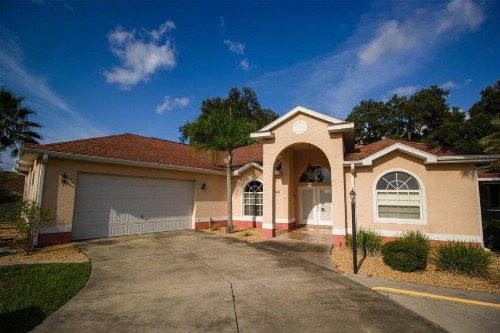 Villa Eagle - Executive - 3 bedroom - image 8