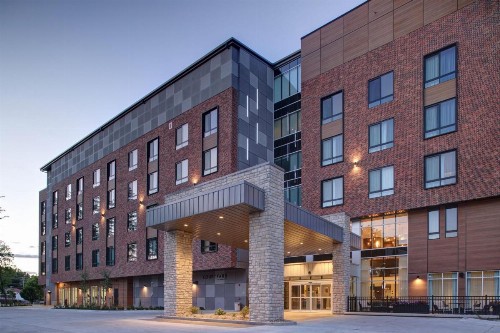Courtyard by Marriott Iowa City University Heights - image 34