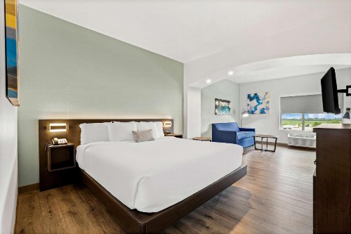La Quinta by Wyndham Iowa - image 21