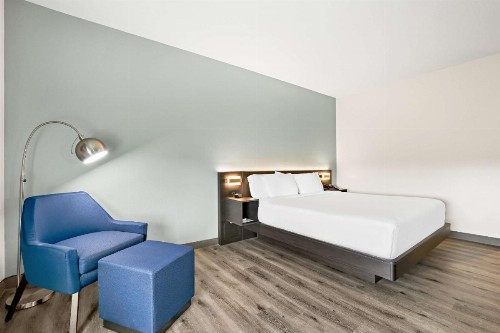 La Quinta by Wyndham Iowa - image 9