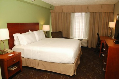 Holiday Inn Express Birmingham Irondale East an IHG Hotel - image 42