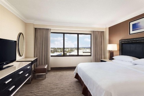 Embassy Suites Irvine - Orange County Airport - image 34