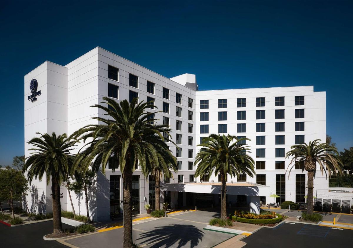 DoubleTree by Hilton Irvine Spectrum - main image