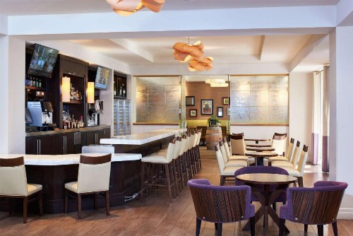 DoubleTree by Hilton Irvine Spectrum - image 11