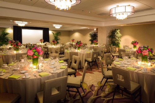 DoubleTree by Hilton Irvine Spectrum - image 13