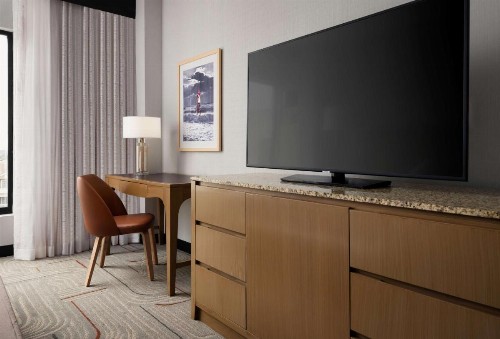 DoubleTree by Hilton Irvine Spectrum - image 2