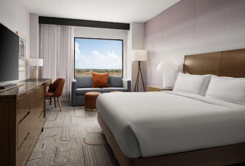 DoubleTree by Hilton Irvine Spectrum - image 22