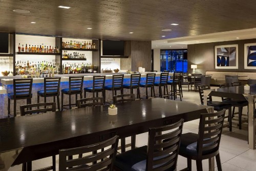 Irvine Marriott - image 13