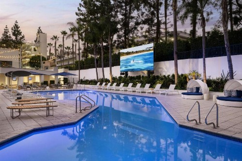 Irvine Marriott - image 25