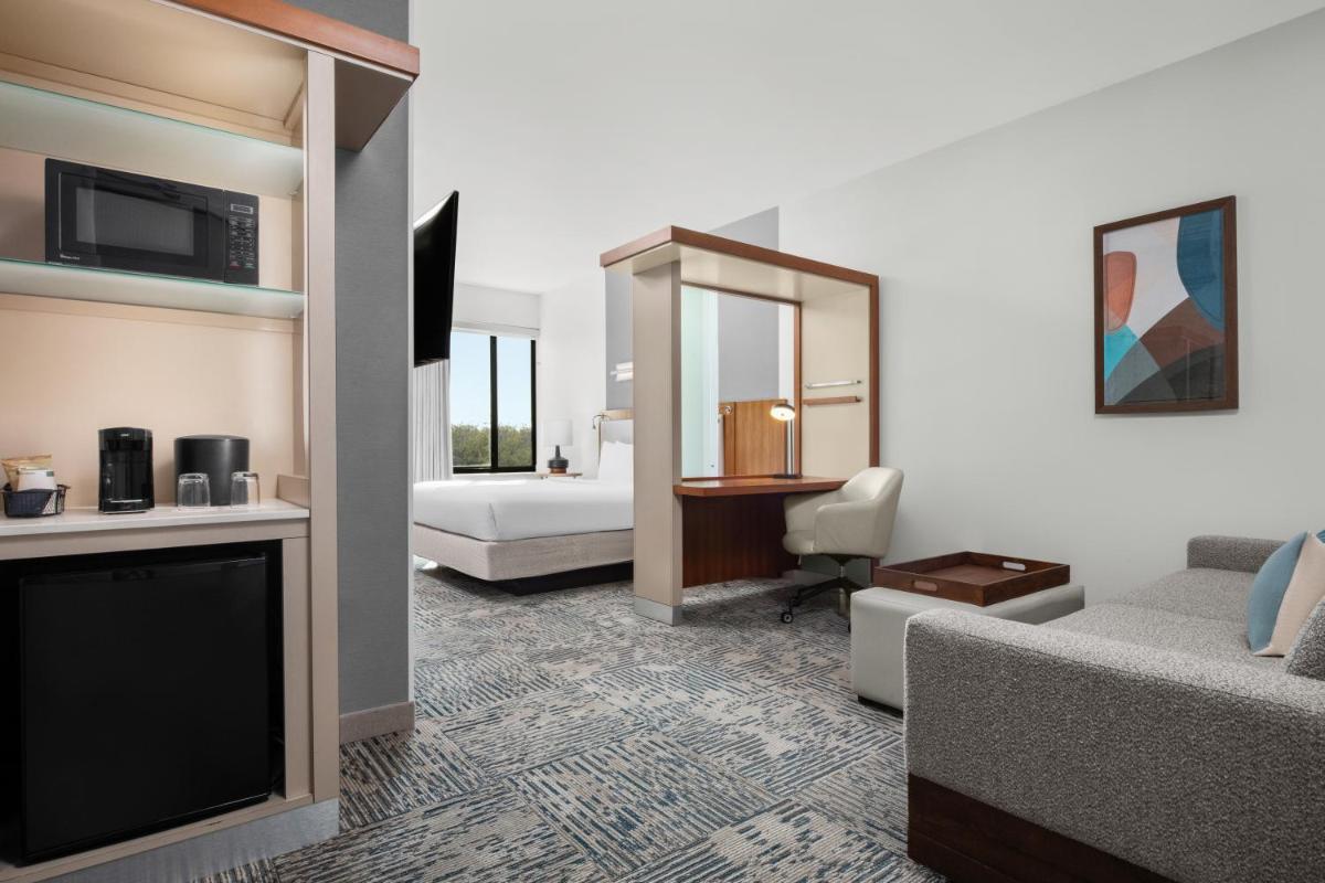 SpringHill Suites Irvine John Wayne Airport / Orange County - image 5