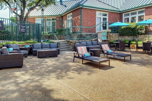 Homewood Suites by Hilton Dallas-Irving-Las Colinas - image 2