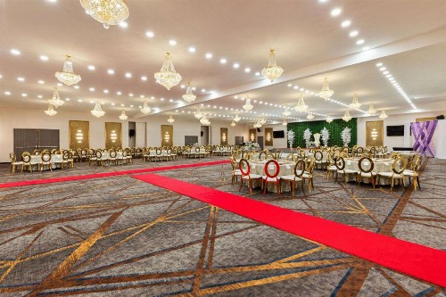 DFW Airport Hotel & Conference Center - image 15