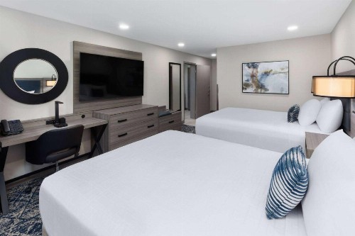 DFW Airport Hotel & Conference Center - image 36