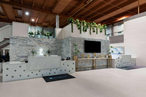 DFW Airport Hotel & Conference Center - image 37