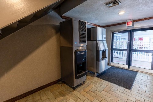 Best Western Irving Inn & Suites at DFW Airport - image 25