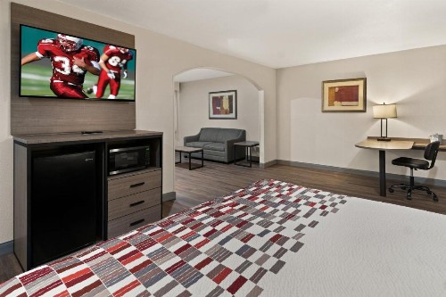 Best Western Irving Inn & Suites at DFW Airport - image 39