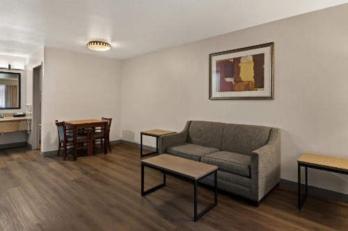 Best Western Irving Inn & Suites at DFW Airport - image 43