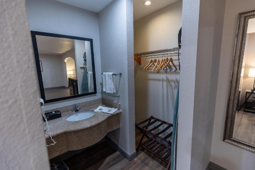 Best Western Irving Inn & Suites at DFW Airport - image 47