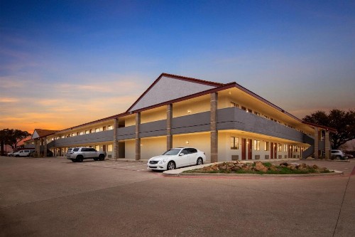 Best Western Irving Inn & Suites at DFW Airport - image 8