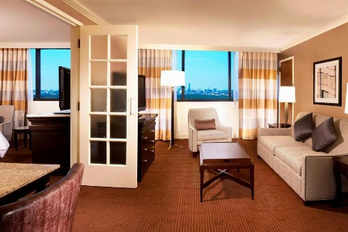 Sheraton DFW Airport Hotel - image 25