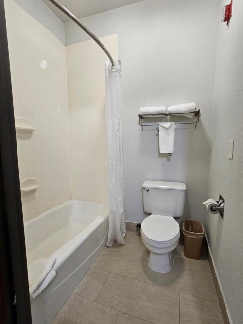 Quality Inn & Suites DFW Airport South - image 22