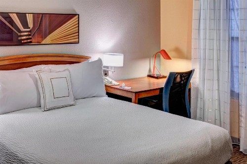 TownePlace Suites Dallas Las Colinas - image 13