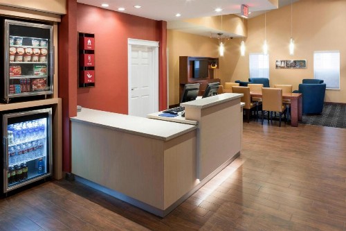 TownePlace Suites Dallas Las Colinas - image 2