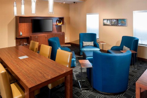 TownePlace Suites Dallas Las Colinas - image 4