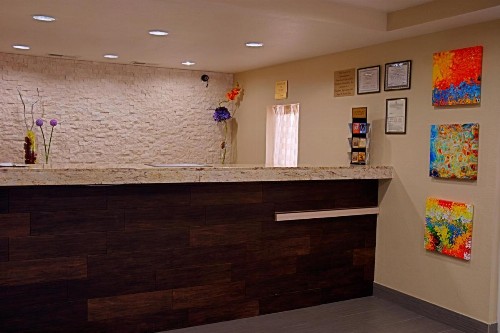 Super 8 by Wyndham Irving/DFW Apt/North - image 23