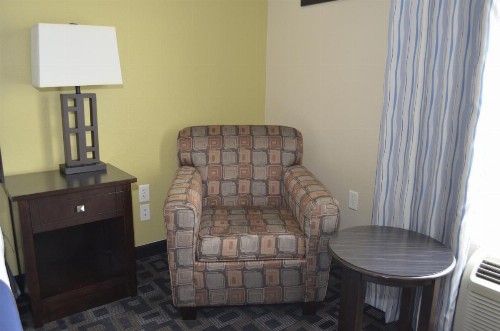 Super 8 by Wyndham Irving/DFW Apt/North - image 27