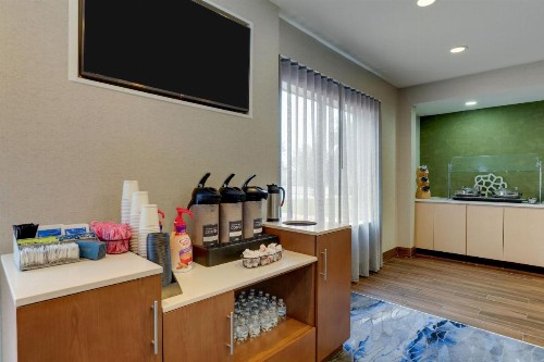 Fairfield Inn by Marriott Las Colinas - image 35