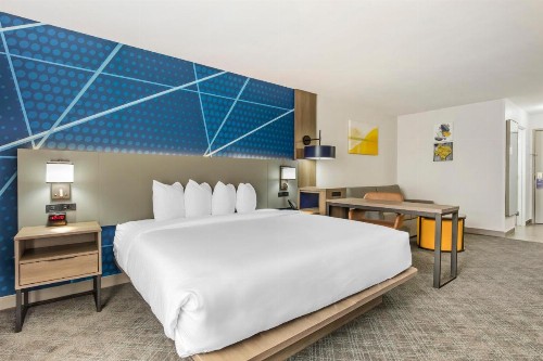 Wingate by Wyndham Dallas/Las Colinas - image 15